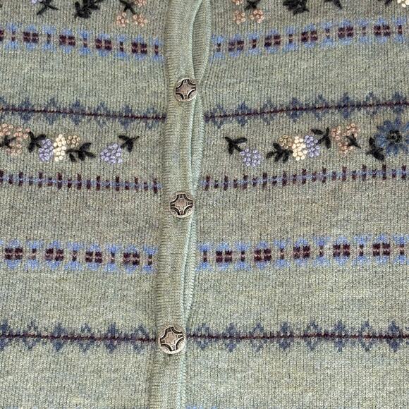VTG Talbots 100% Wool Embroidered Cardigan Women's Petite M | Sage Green | EUC - Picture 3 of 10